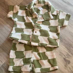 Green and Cream Checkered Shirt and Shorts Set 12mths
